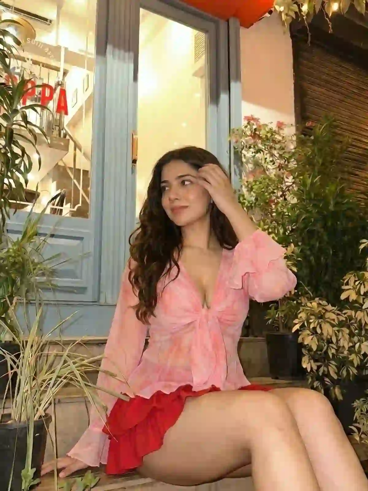 cheap escorts in Agra